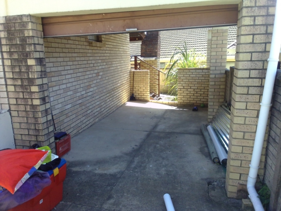 2 Bedroom Property for Sale in Beacon Bay Eastern Cape